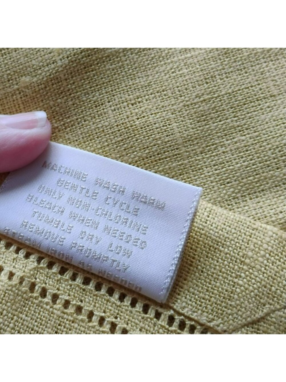 Williams Sonoma Mustard Yellow Hemstitch Linen Placemats - Set Of 8 - Picture 3 of 3